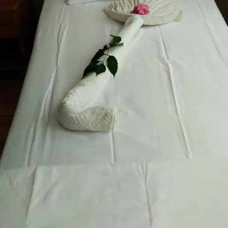 Vogue Royal 4*